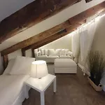 Daniela's Venetian Style