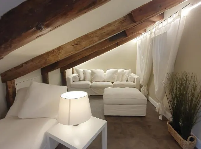 Daniela's Venetian Style