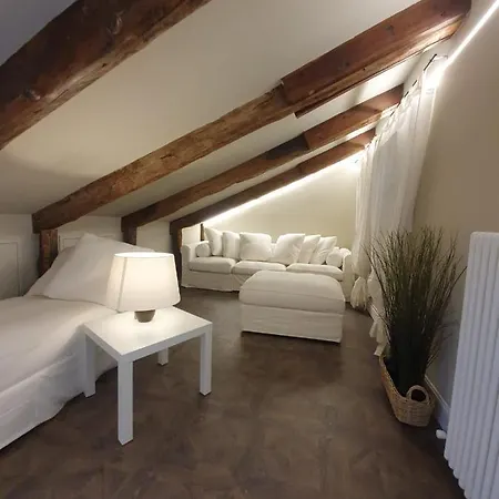 Апартаменты Daniela's Venetian Style