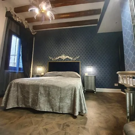 Daniela's Venetian Style Lejlighed *